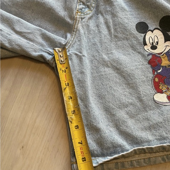 Vintage Mickey By Jerry Leigh Womens Mid Length Jean Shorts Size M Medium Disney - Picture 5 of 5